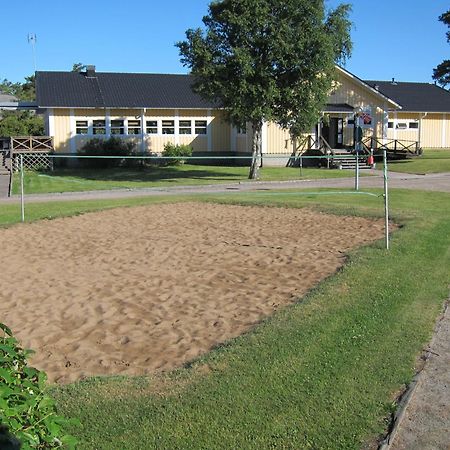 Kaellviken Semesterby Stromstad Exterior photo