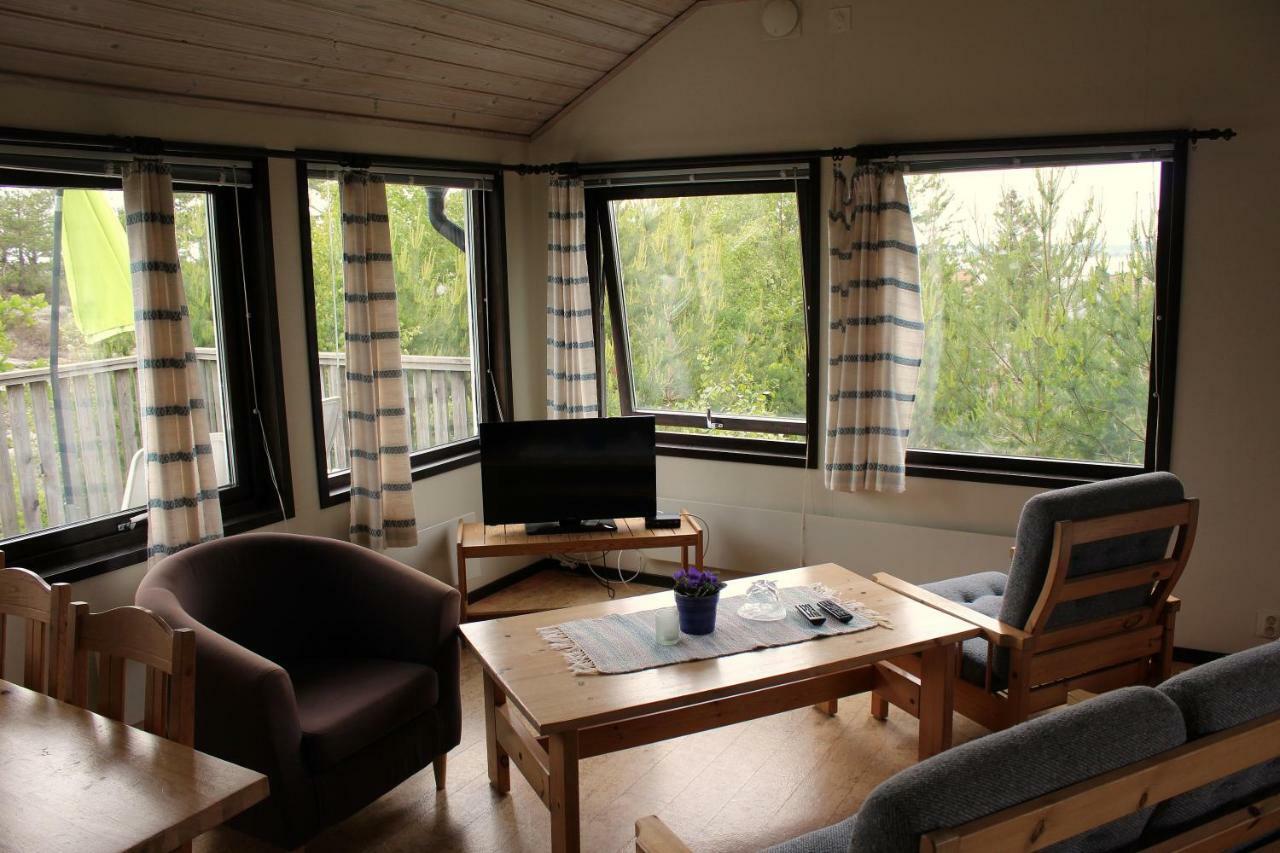 Kaellviken Semesterby Stromstad Exterior photo