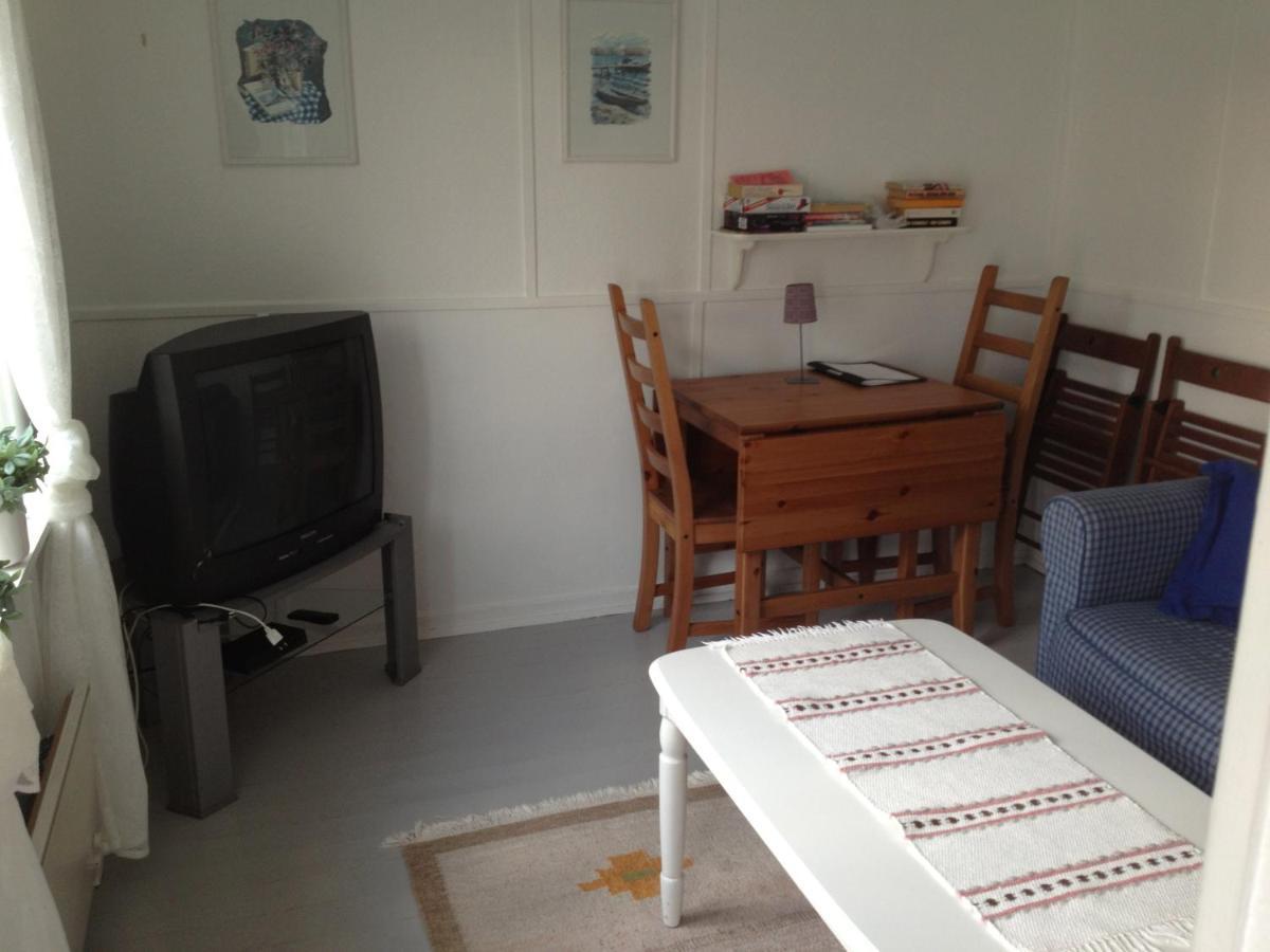 Kaellviken Semesterby Stromstad Room photo