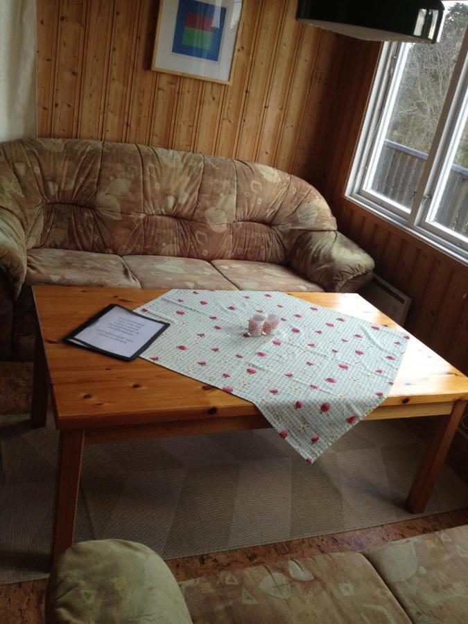 Kaellviken Semesterby Stromstad Room photo